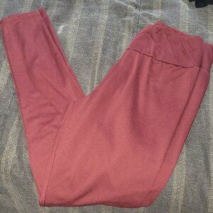 Lularoe rust/maroon OS